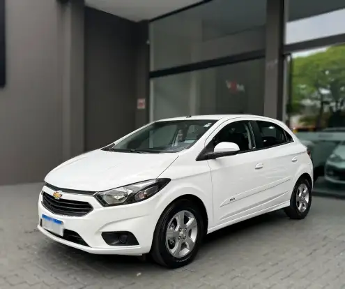 CHEVROLET-ONIX-1.4 MPFI LT 8V FLEX 4P AUTOMÁTICO CHEVROLET-ONIX-2018