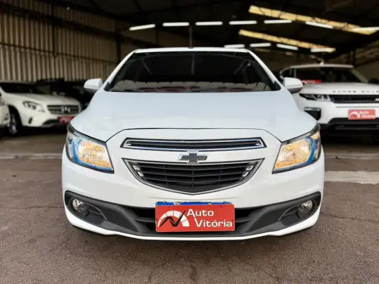 CHEVROLET-ONIX-2015