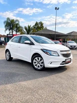 CHEVROLET-ONIX-1.4 MPFI LT 8V FLEX 4P MANUAL CHEVROLET-ONIX-2016