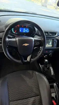 CHEVROLET-ONIX-2017