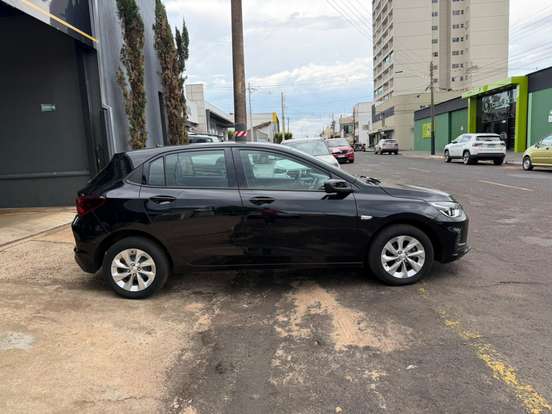 CHEVROLET-ONIX-2021