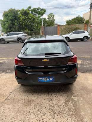 CHEVROLET-ONIX-2021