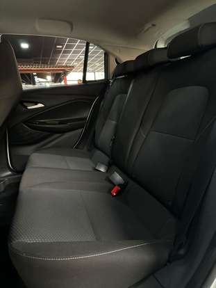 CHEVROLET-ONIX-2022