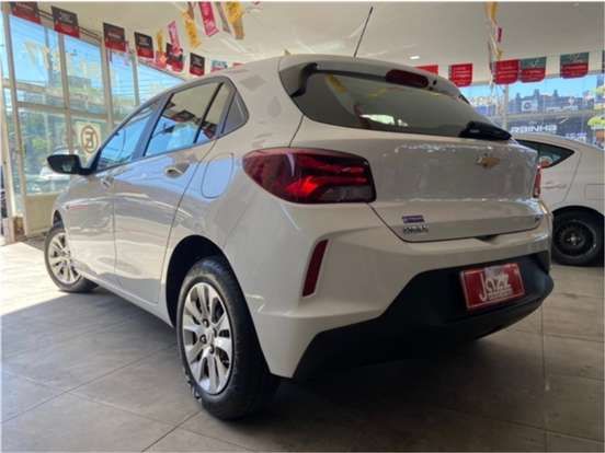 CHEVROLET-ONIX-2024