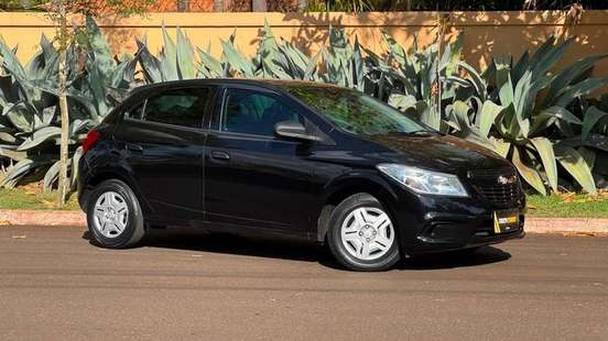 CHEVROLET-ONIX-2017