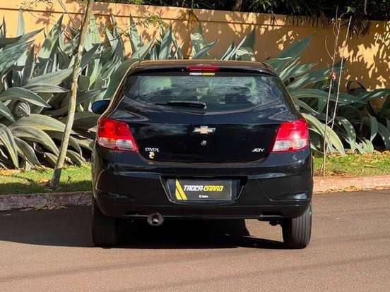 CHEVROLET-ONIX-1.0 MPFI JOY 8V FLEX 4P MANUAL CHEVROLET-ONIX-2017