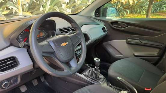 CHEVROLET-ONIX-2017