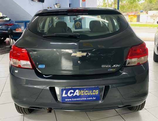 CHEVROLET-ONIX-1.0 MPFI JOY 8V FLEX 4P MANUAL CHEVROLET-ONIX-2017