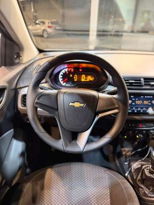 CHEVROLET-ONIX-2019