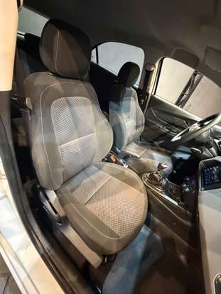 CHEVROLET-ONIX-1.0 MPFI JOY 8V FLEX 4P MANUAL CHEVROLET-ONIX-2019