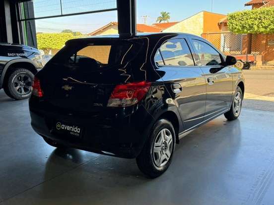 CHEVROLET-ONIX-1.0 MPFI LS 8V FLEX 4P MANUAL CHEVROLET-ONIX-2015