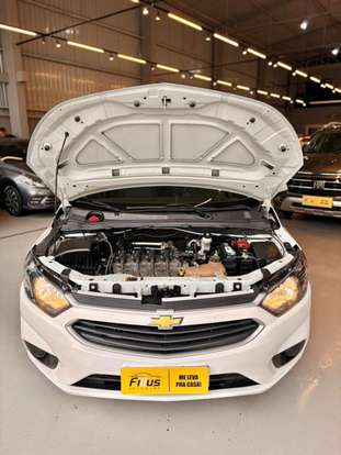 CHEVROLET-ONIX-2018