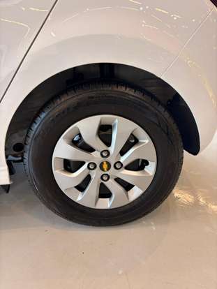 CHEVROLET-ONIX-2018