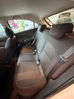 CHEVROLET-ONIX-2018