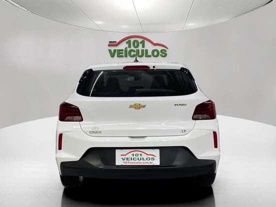 CHEVROLET-ONIX-2022