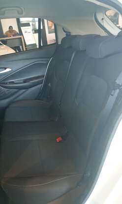 CHEVROLET-ONIX-2023