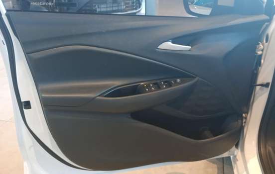 CHEVROLET-ONIX-2023