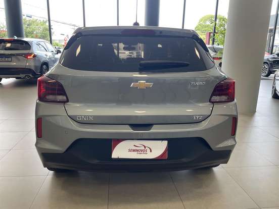 CHEVROLET-ONIX-2024
