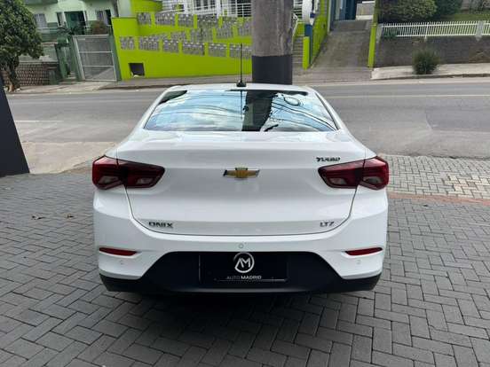CHEVROLET-ONIX-2024
