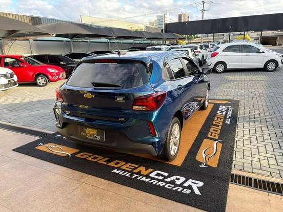CHEVROLET-ONIX-2022