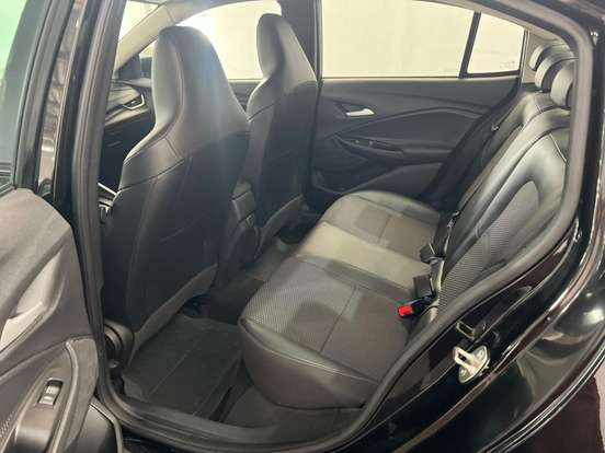 CHEVROLET-ONIX-2024