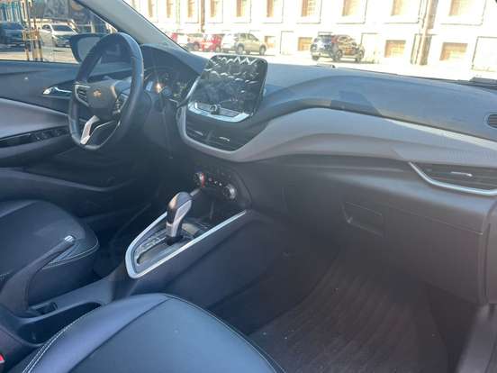 CHEVROLET-ONIX-2024