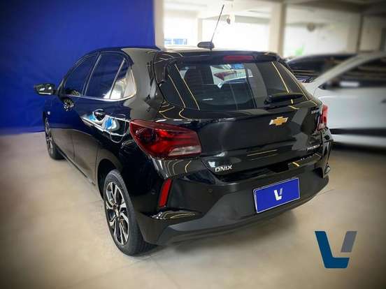 CHEVROLET-ONIX-2022