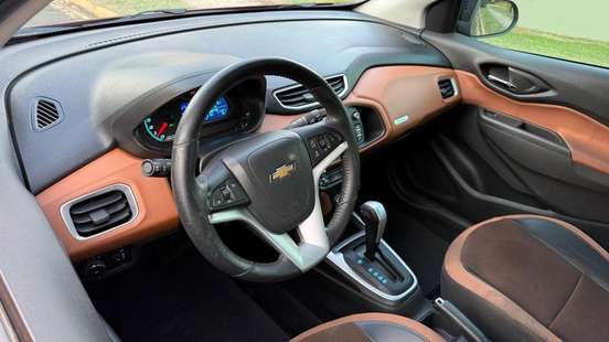 CHEVROLET-ONIX-2016