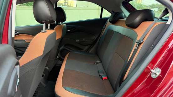 CHEVROLET-ONIX-2016