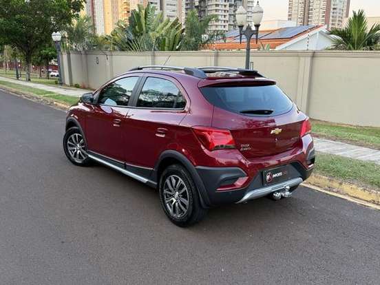 CHEVROLET-ONIX-1.4 MPFI ACTIV 8V FLEX 4P AUTOMÁTICO CHEVROLET-ONIX-2016