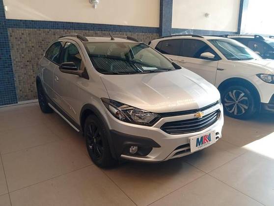 CHEVROLET ONIX 1.4 MPFI ACTIV 8V FLEX 4P AUTOMÁTICO