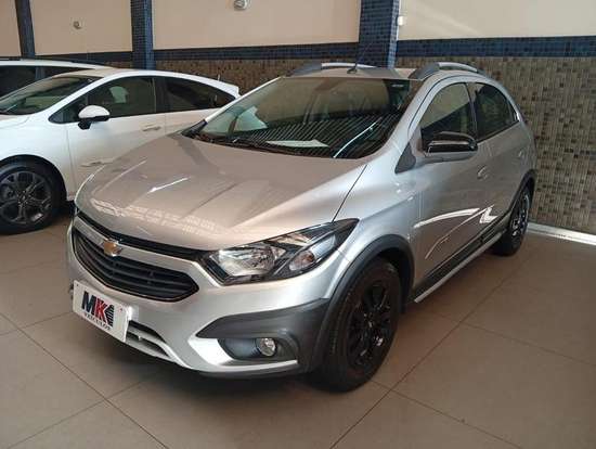 CHEVROLET-ONIX-2018