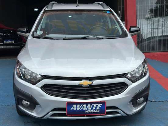 CHEVROLET-ONIX-2017