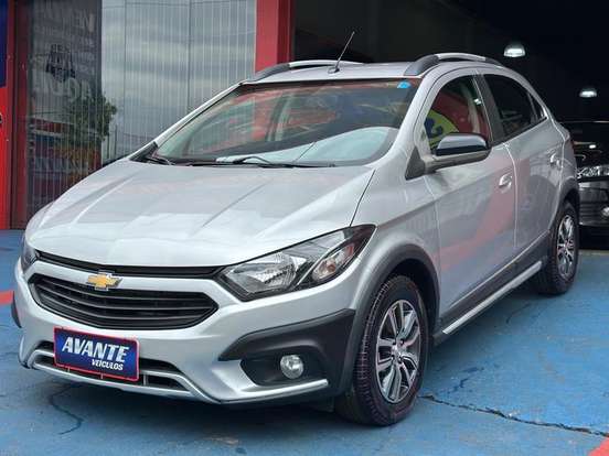 CHEVROLET-ONIX-2017