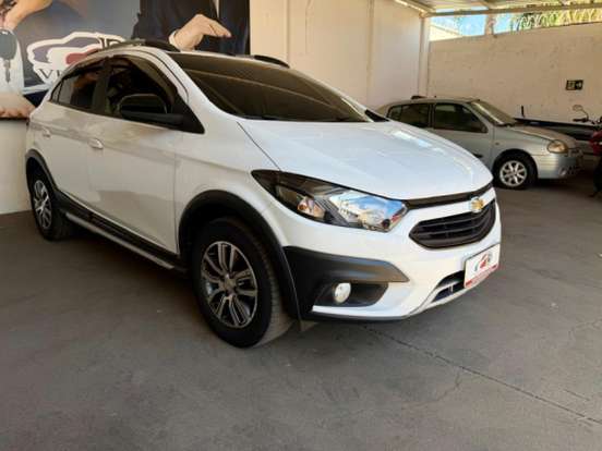 CHEVROLET-ONIX-1.4 MPFI ACTIV 8V FLEX 4P AUTOMÁTICO CHEVROLET-ONIX-2017