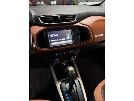 CHEVROLET-ONIX-2018