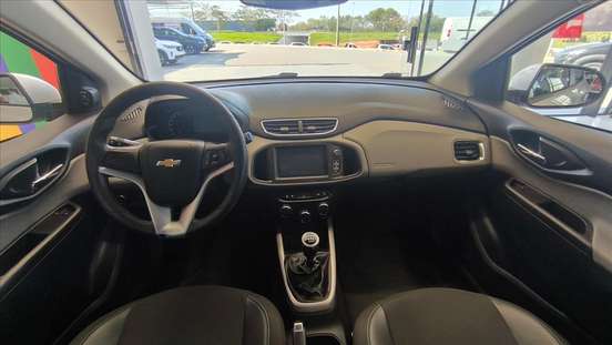 CHEVROLET-ONIX-2019