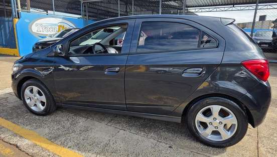 CHEVROLET-ONIX-1.4 MPFI LT 8V FLEX 4P MANUAL CHEVROLET-ONIX-2019