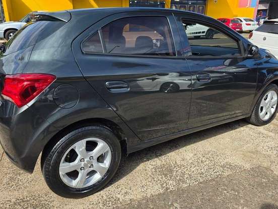 CHEVROLET-ONIX-1.4 MPFI LT 8V FLEX 4P MANUAL CHEVROLET-ONIX-2019