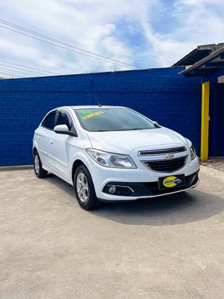 CHEVROLET ONIX 1.4 MPFI LT 8V FLEX 4P MANUAL