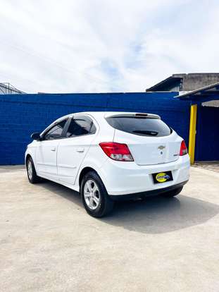 CHEVROLET-ONIX-2013