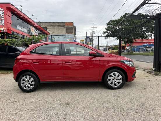 CHEVROLET-ONIX-2014
