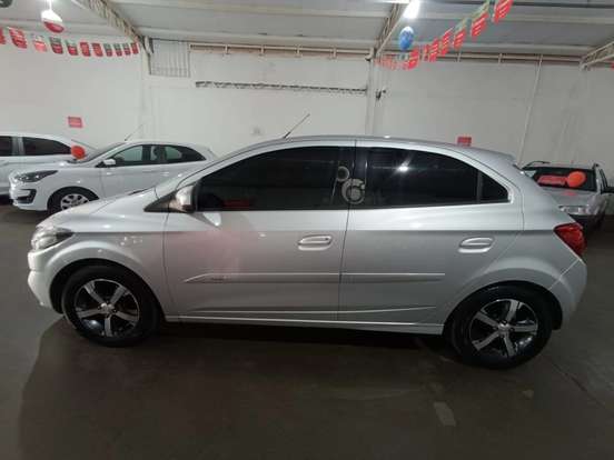 CHEVROLET-ONIX-2017