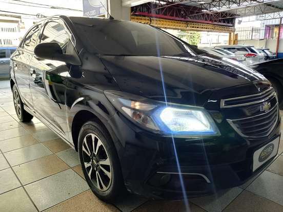 CHEVROLET-ONIX-2016