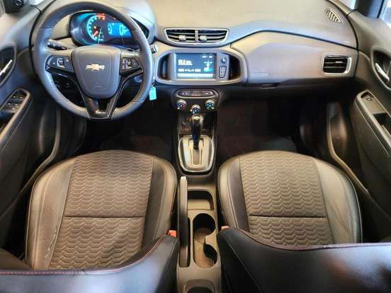 CHEVROLET-ONIX-2017
