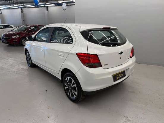 CHEVROLET-ONIX-2013