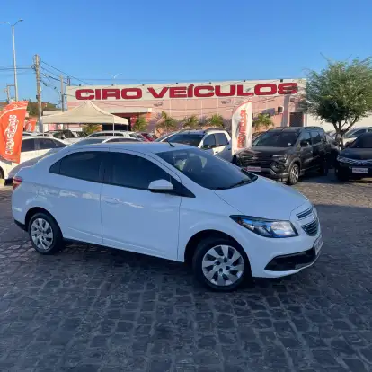 CHEVROLET-PRISMA-2014