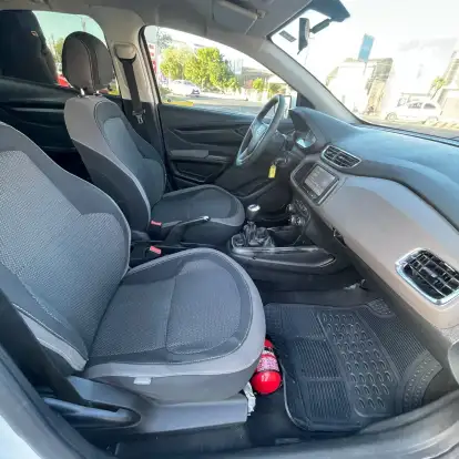 CHEVROLET-PRISMA-2014