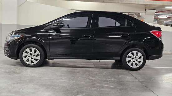 CHEVROLET-PRISMA-2014