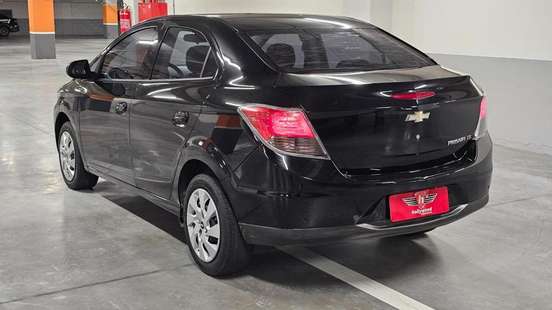 CHEVROLET-PRISMA-2014